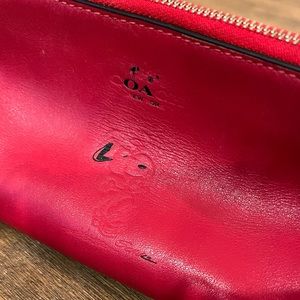 Faded Coach Red Leather Snoopy Peanuts Pouch Vintage